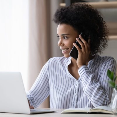 Préparer un entretien téléphonique : 8 conseils pour convaincre le recruteur